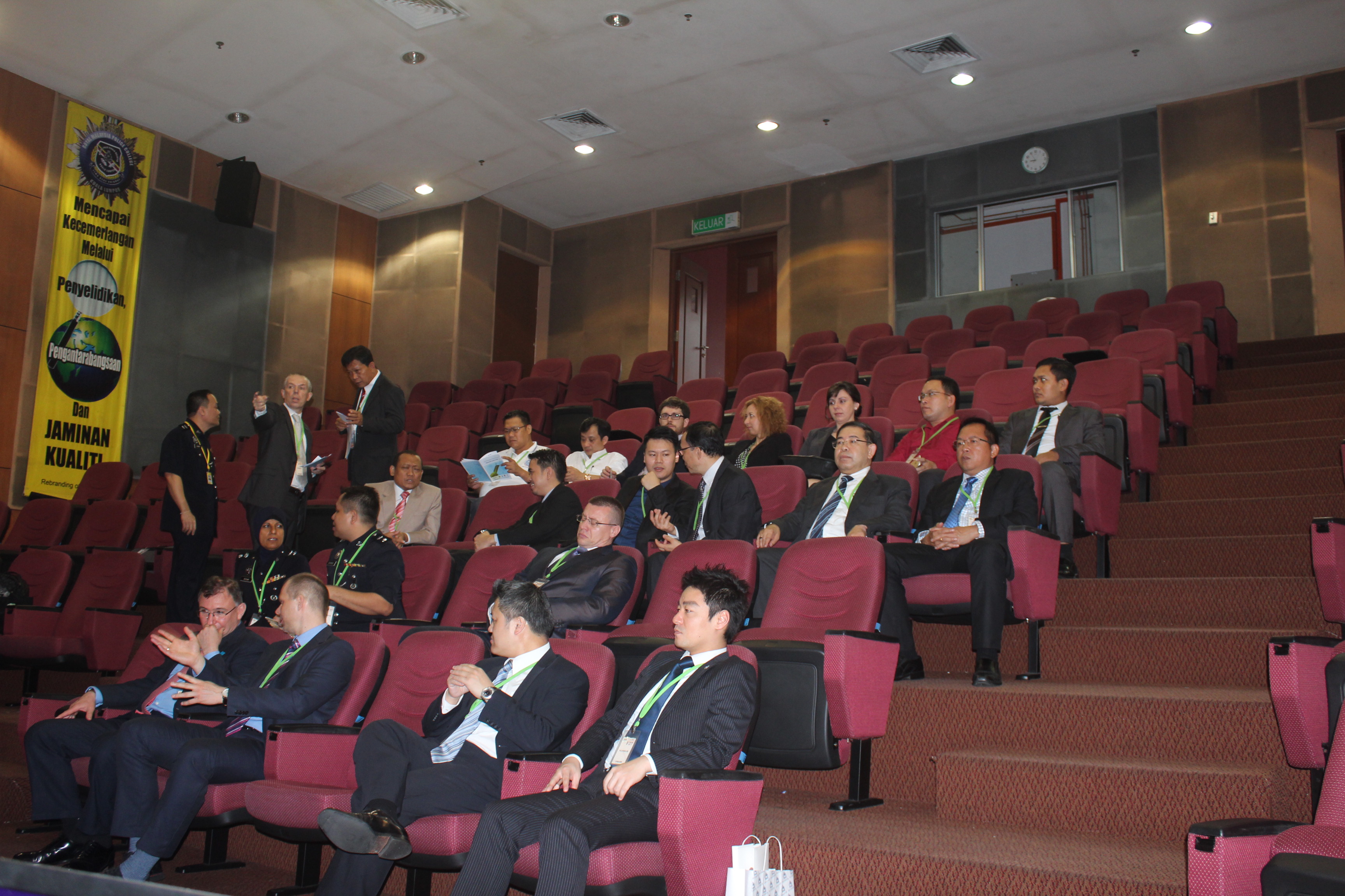 ASEANAPOL VIRTUAL DIALOGUE ON THE ISSUES OF TACKLING TRAFFICKING IN PERSONS